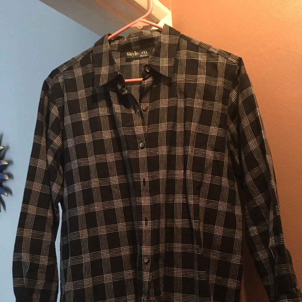 Ladies blouse plaid